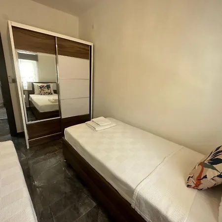 Flat With Shared Pool And Garden In Antalya Apartament *