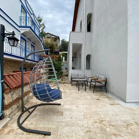Flat With Shared Pool And Garden In Antalya *